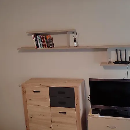 شقة Near To Free *