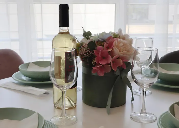 Near To Free Апартамент *