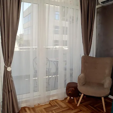 Near To Free Apartman