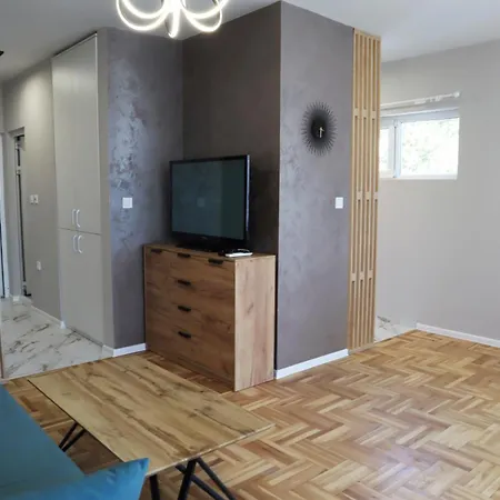 Apartment Apartments Near To Burgas Free University *